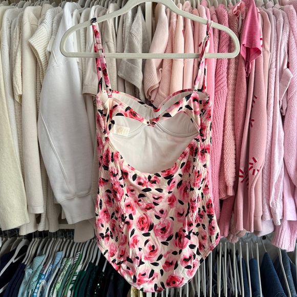 Kate Spade Pink Floral Bay of Roses Smocked One Piece Swimsuit - Picture 3 of 5